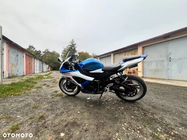 Suzuki GSX-R - 3