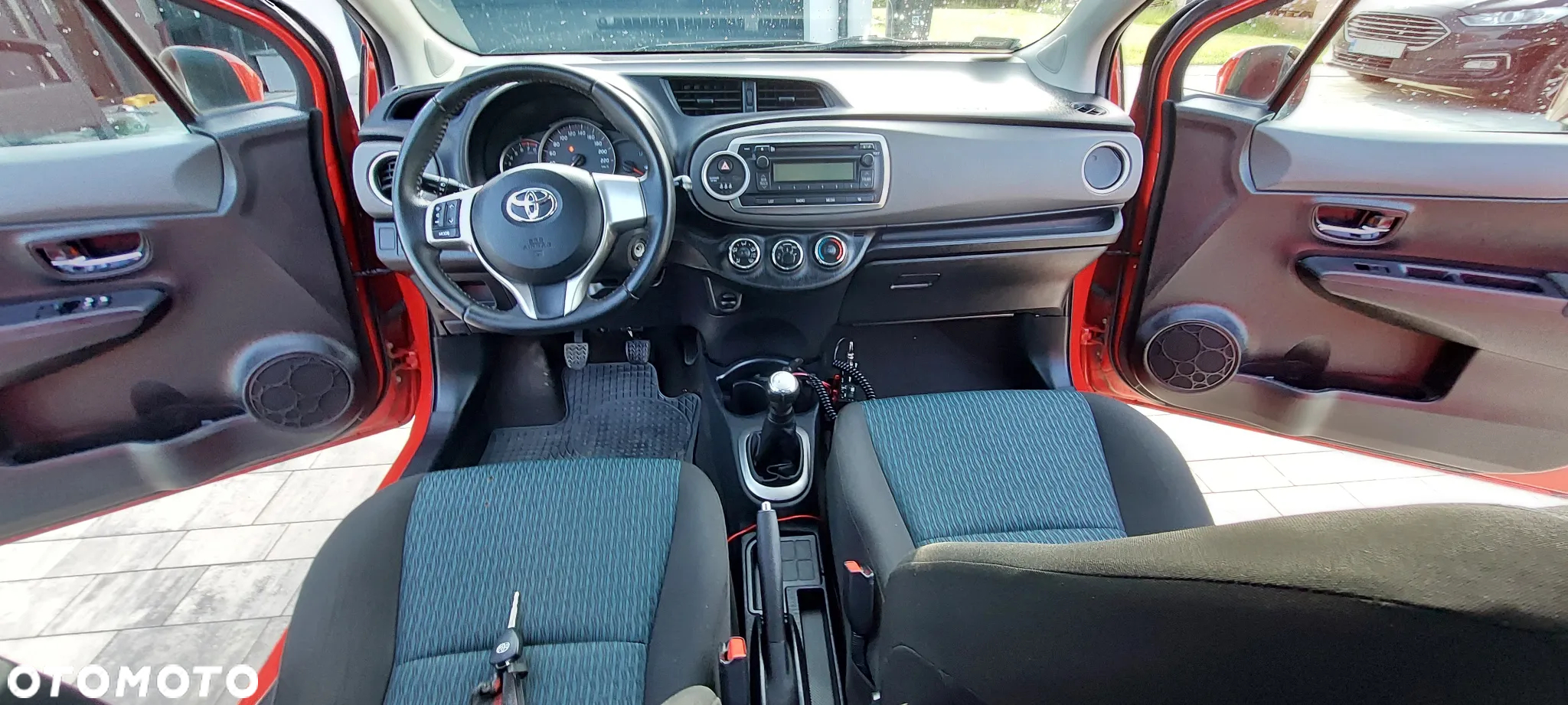 Toyota Yaris 1.0 Active - 17