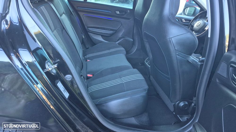 Renault Mégane Sport Tourer 1.3 TCe GT Line - 14