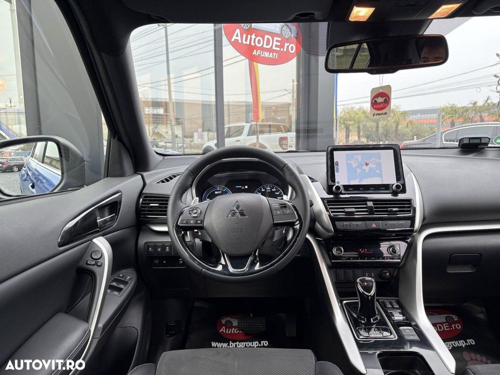 Mitsubishi Eclipse-Cross - 8