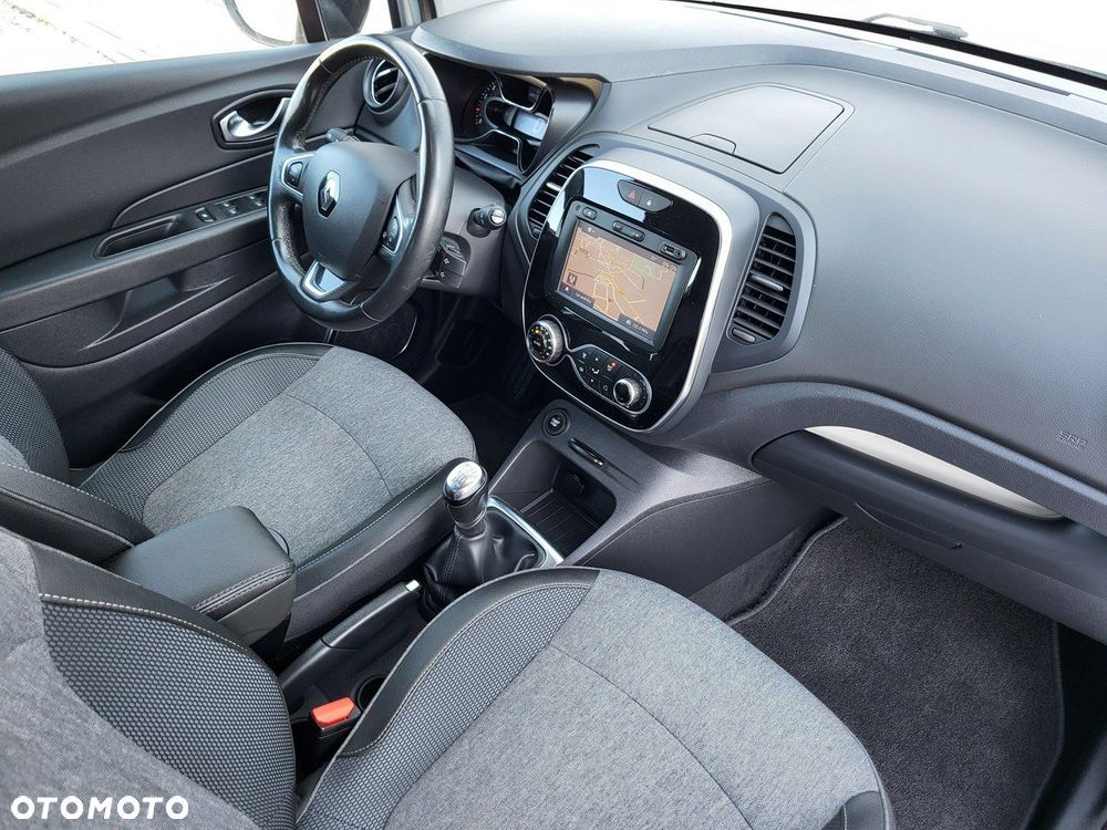 Renault Captur - 21