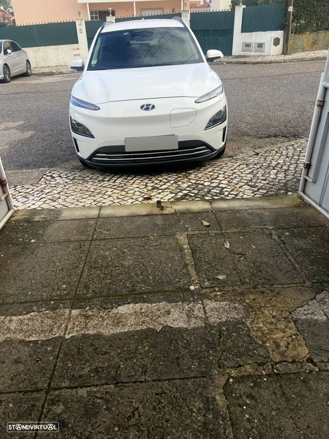 Hyundai Kauai EV 64 kWh Premium - 4