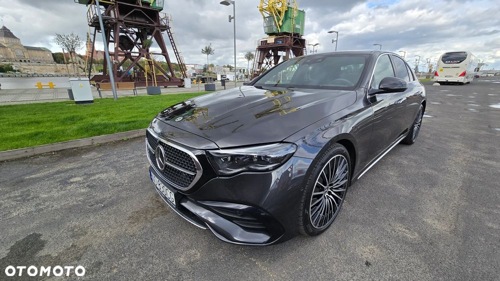 Mercedes-Benz Klasa E 220 d 4-Matic AMG - 5