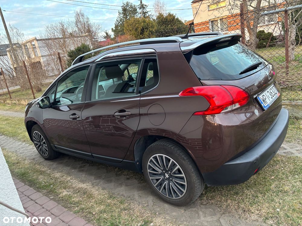 Peugeot 2008 1.2 VTi/Pure Tech Active - 3