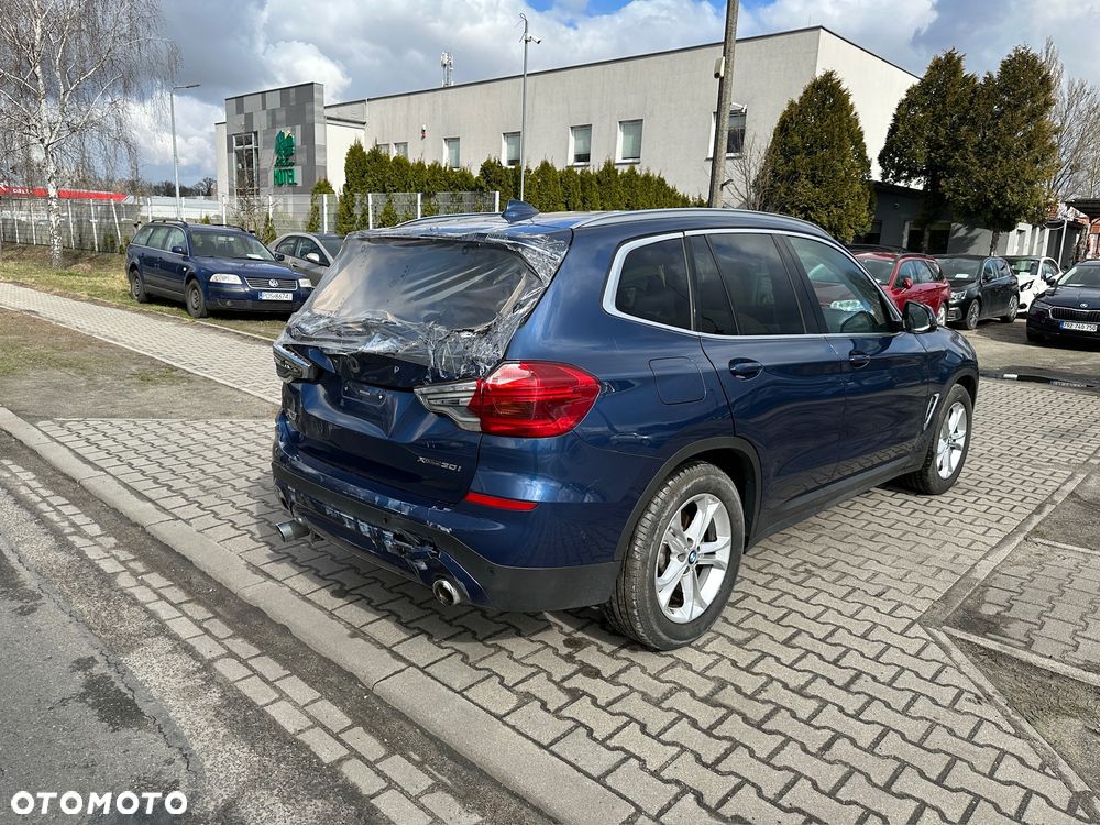 BMW X3 xDrive30i GPF Luxury Line - 6
