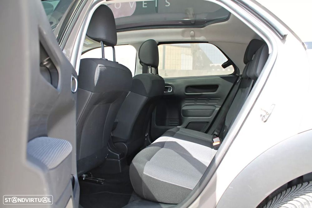 Citroën C4 Cactus 1.6 e-HDi Feel ETG6 - 19