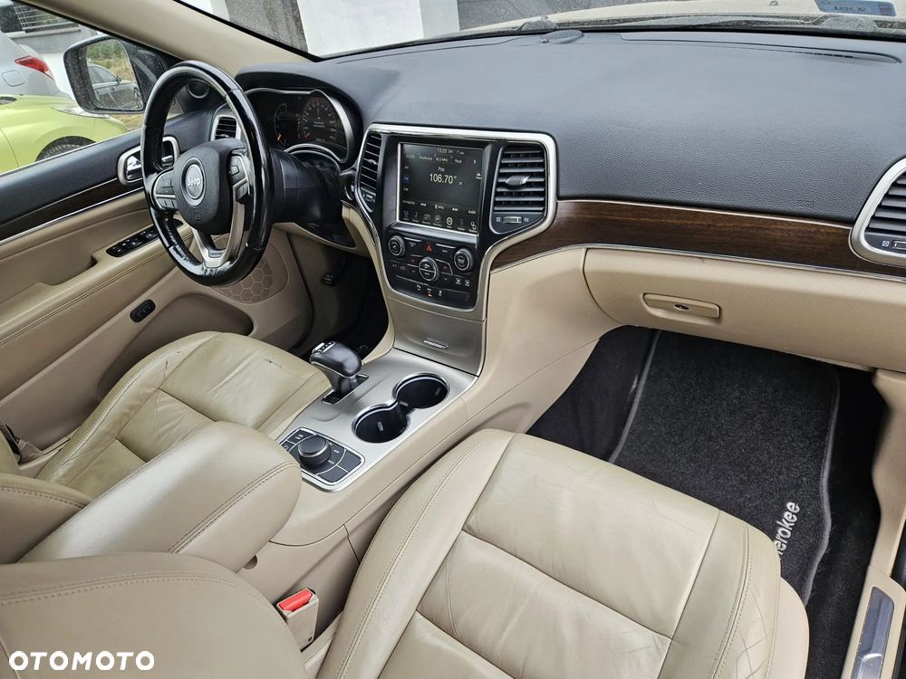 Jeep Grand Cherokee - 8