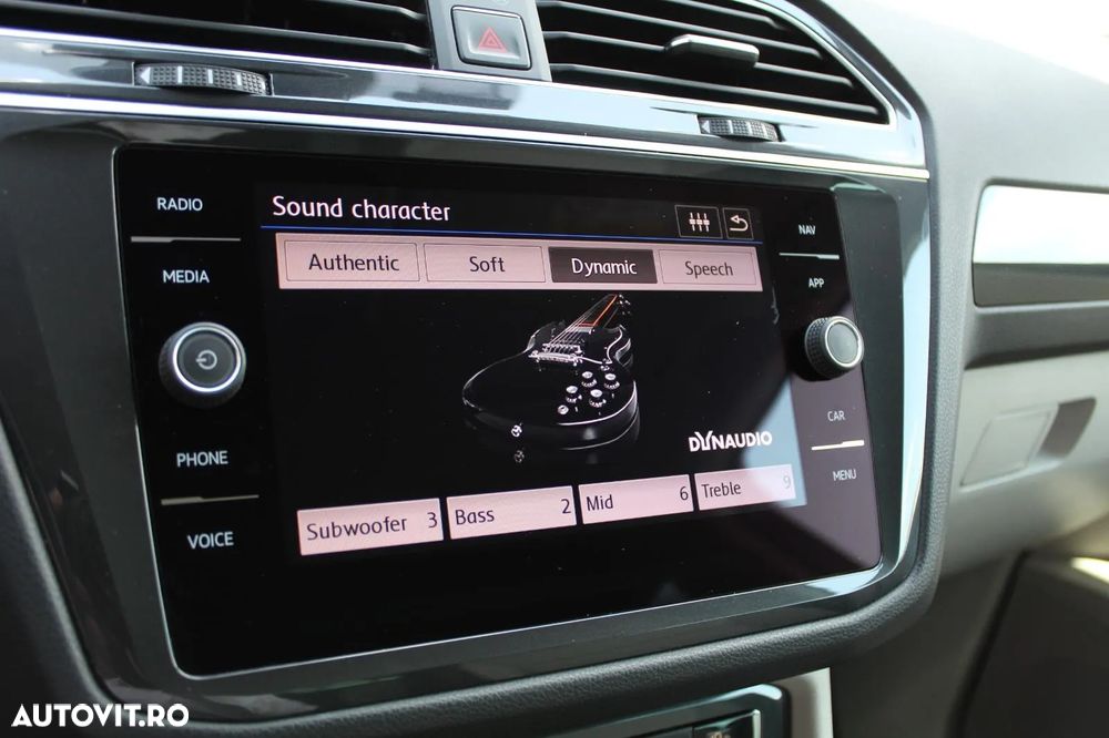 Volkswagen Tiguan 2.0 TDI 4Mot DSG Comfortline - 29