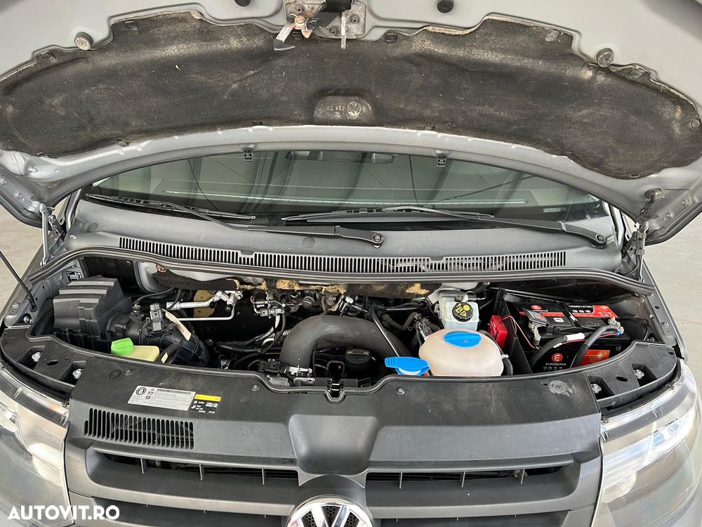 Volkswagen Transporter - 21