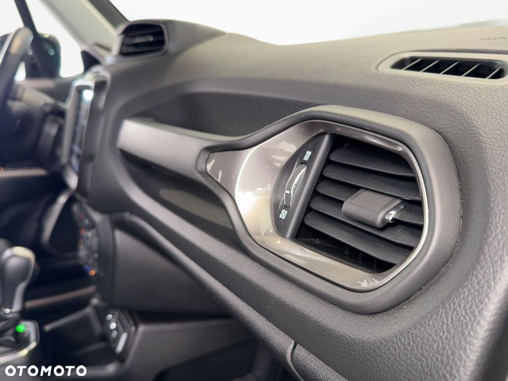 Jeep Renegade - 18