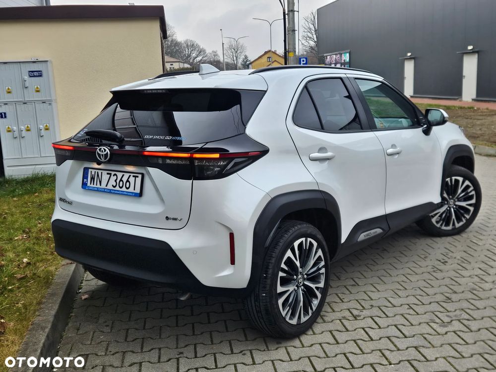Toyota Yaris Cross Hybrid 1.5 Executive - 3