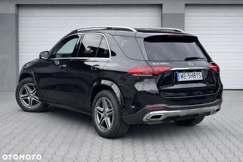 Mercedes-Benz GLE 300 d 4-Matic - 4