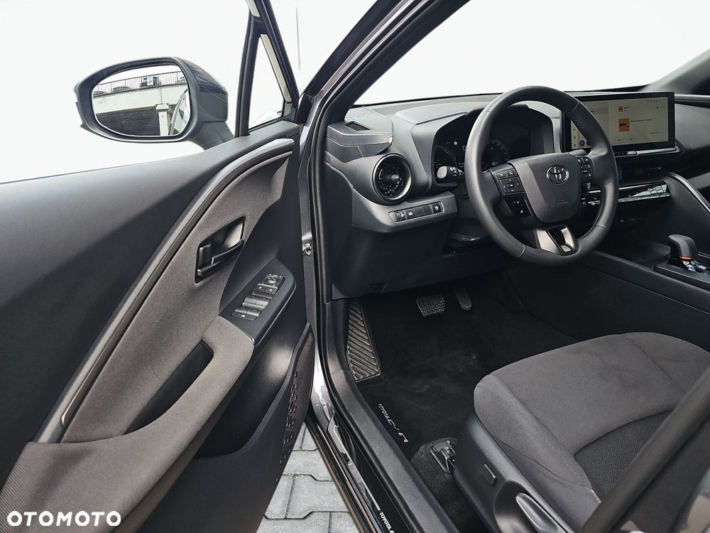 Toyota C-HR - 13