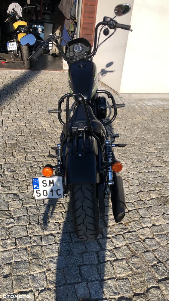 Harley-Davidson Sportster Iron 1200 - 7