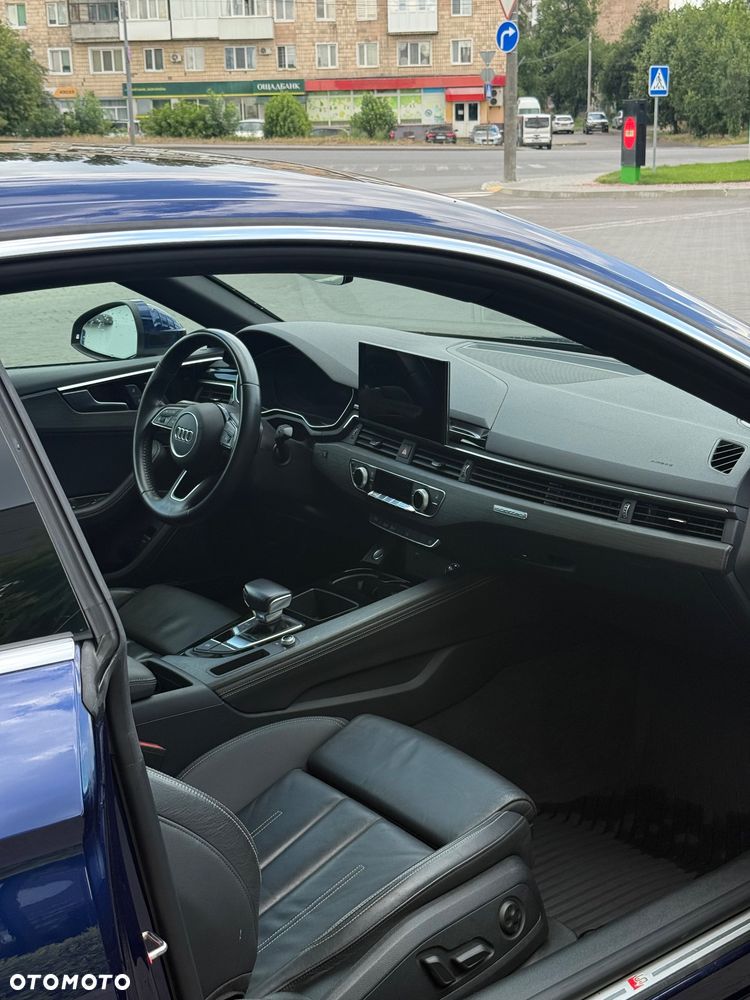 Audi A5 Coupé - 12
