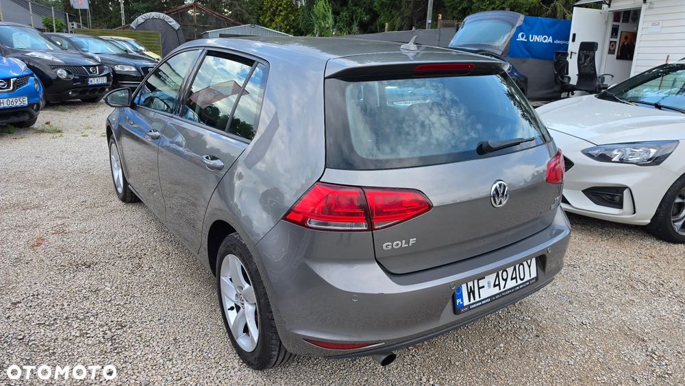 Volkswagen Golf 1.2 TSI Comfortline - 4