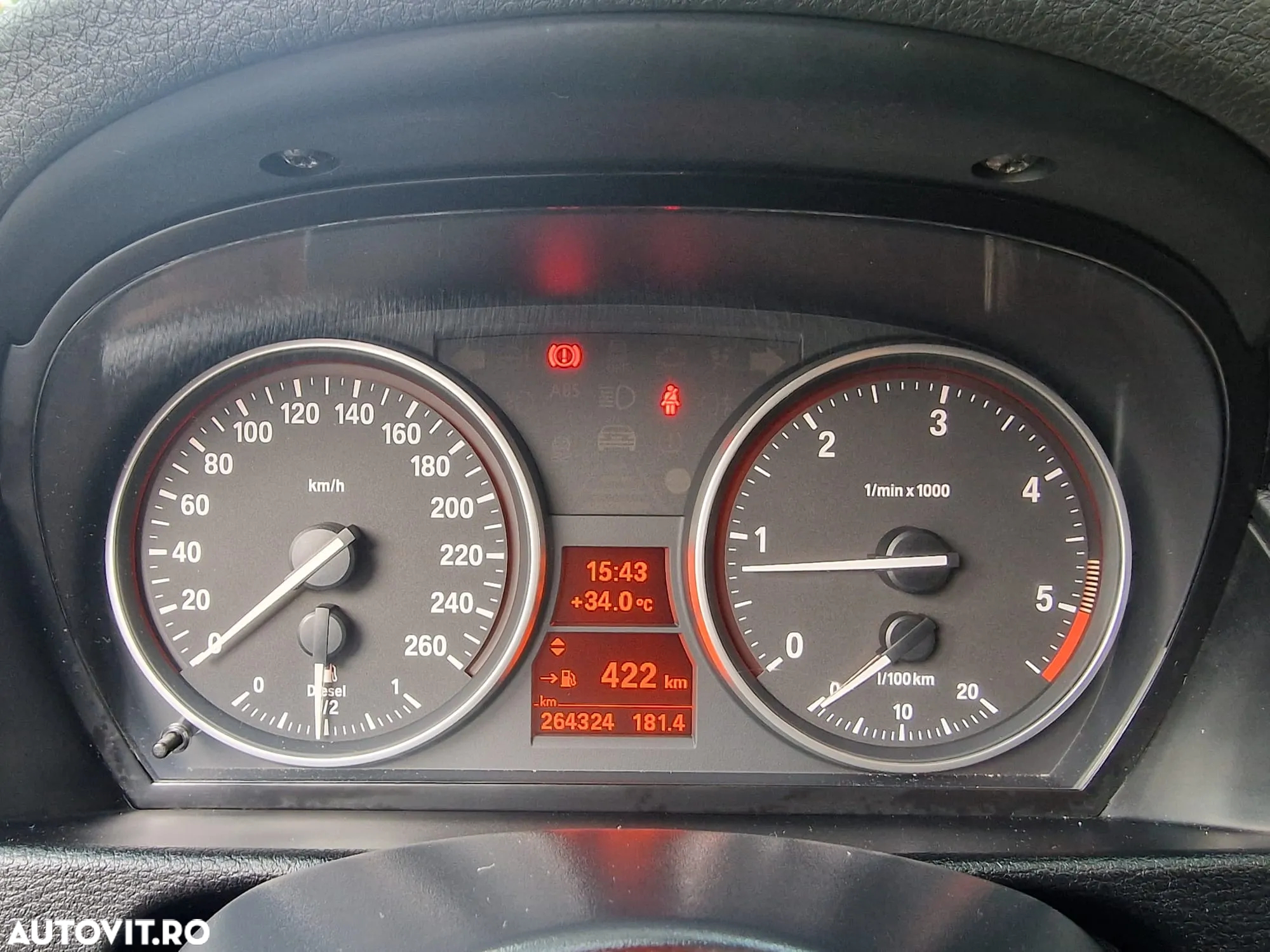 BMW X1 xDrive18d - 13