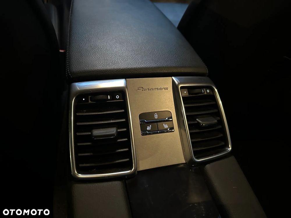 Porsche Panamera ver-pdk - 24