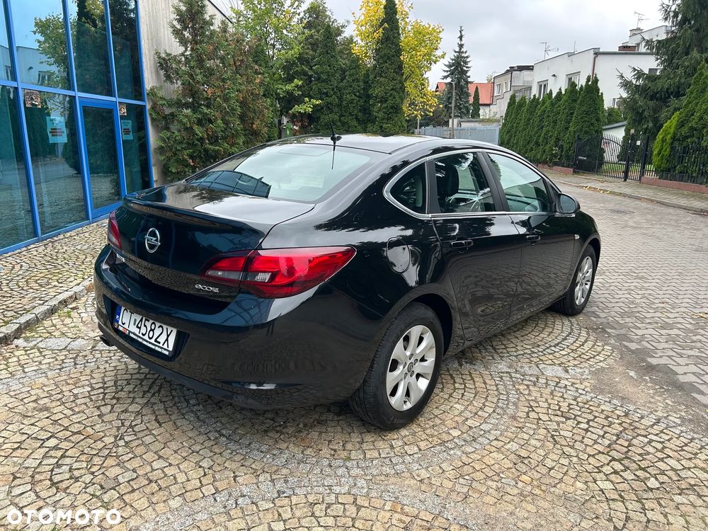 Opel Astra 1.4 T Business EU6 - 24