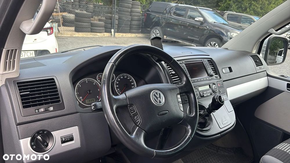 Volkswagen Multivan L1 United - 12