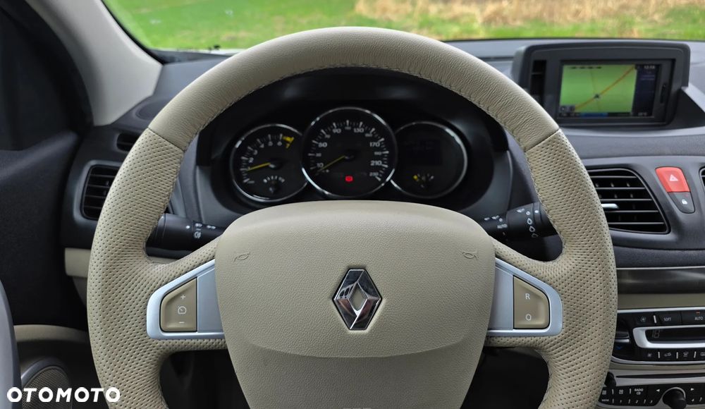Renault Fluence - 19