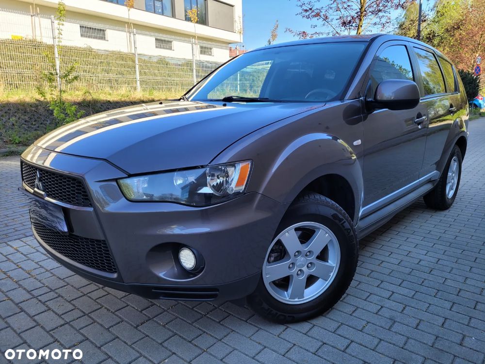 Mitsubishi Outlander 2.0 2WD Edition - 2