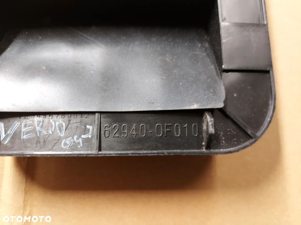 Toyota Verso 09-18 Auris 06-18 Kratka Wentylacyjna Tył - 4