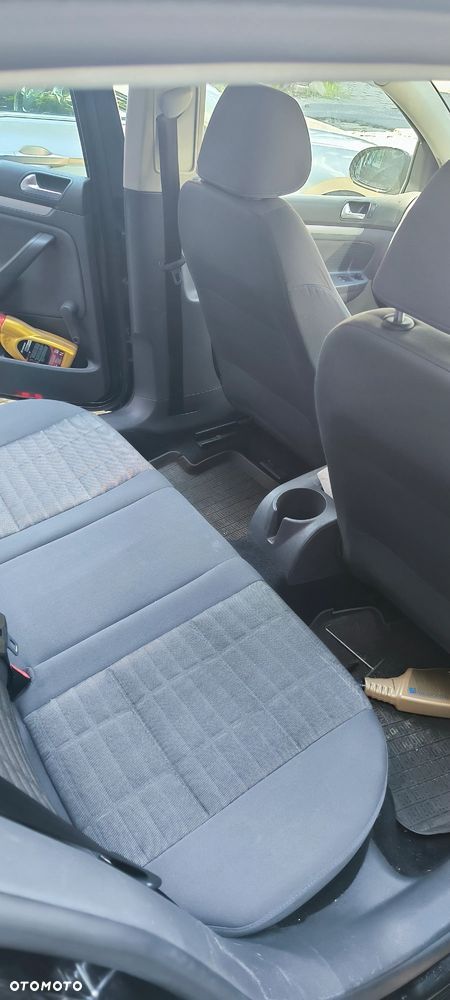 Volkswagen Golf V 1.6 FSI Trendline - 5