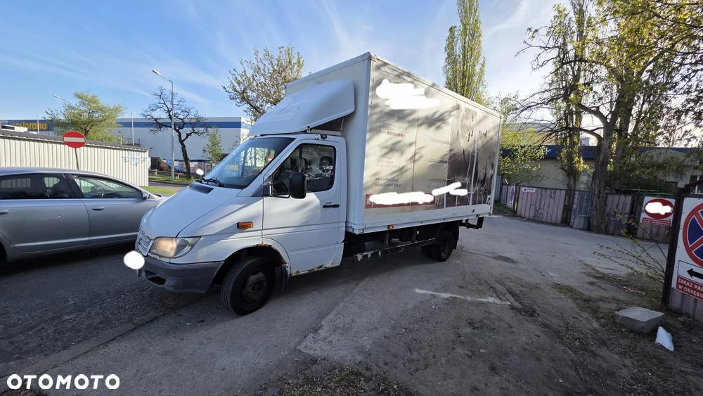 Mercedes-Benz Sprinter - 35