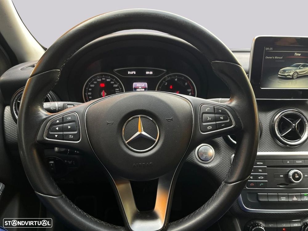 Mercedes-Benz A 180 - 16