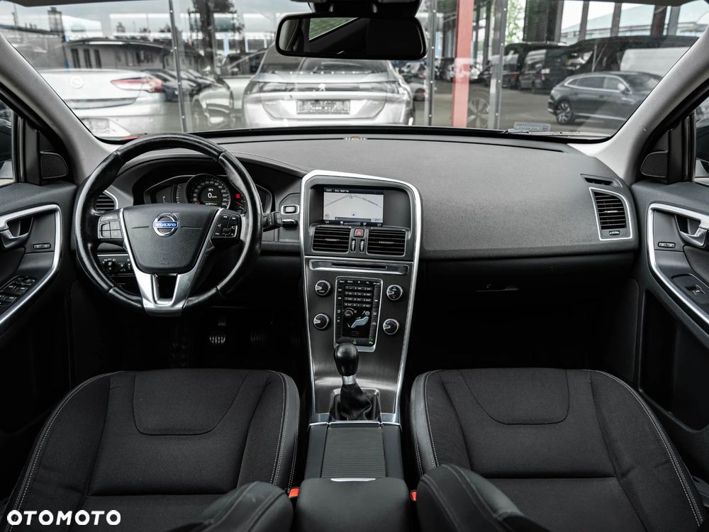 Volvo XC 60 D3 Edition Pro - 5
