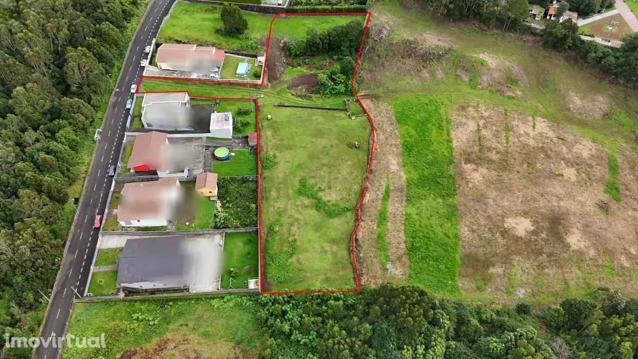 Encantador terreno em Terra Chã - Ilha Terceira - Grande imagem: 2/6