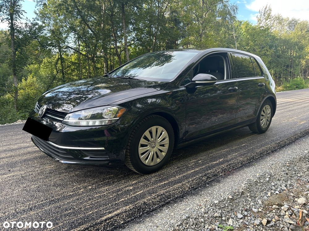 Volkswagen Golf - 3