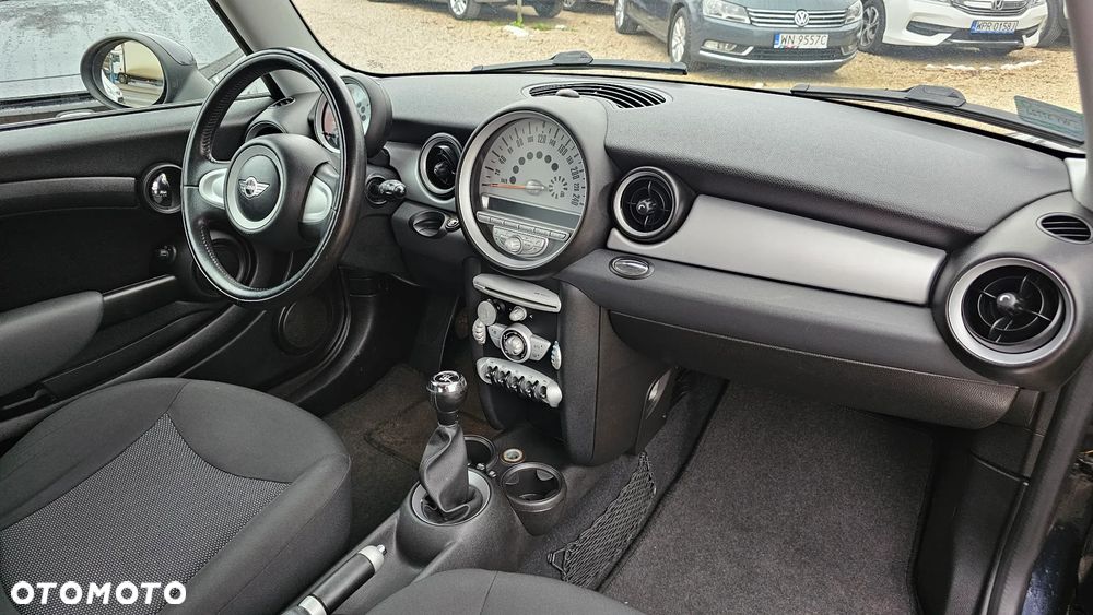 MINI Cooper 50 Camden - 18