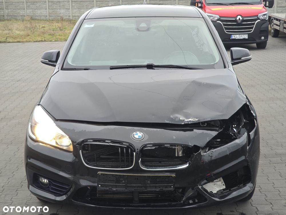 BMW Seria 2 216d Sport Line - 24