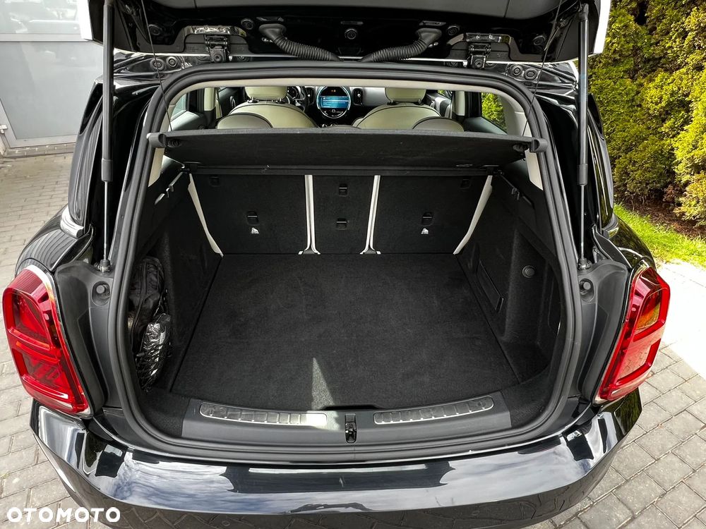 MINI Countryman Cooper Untamed Edition - 17