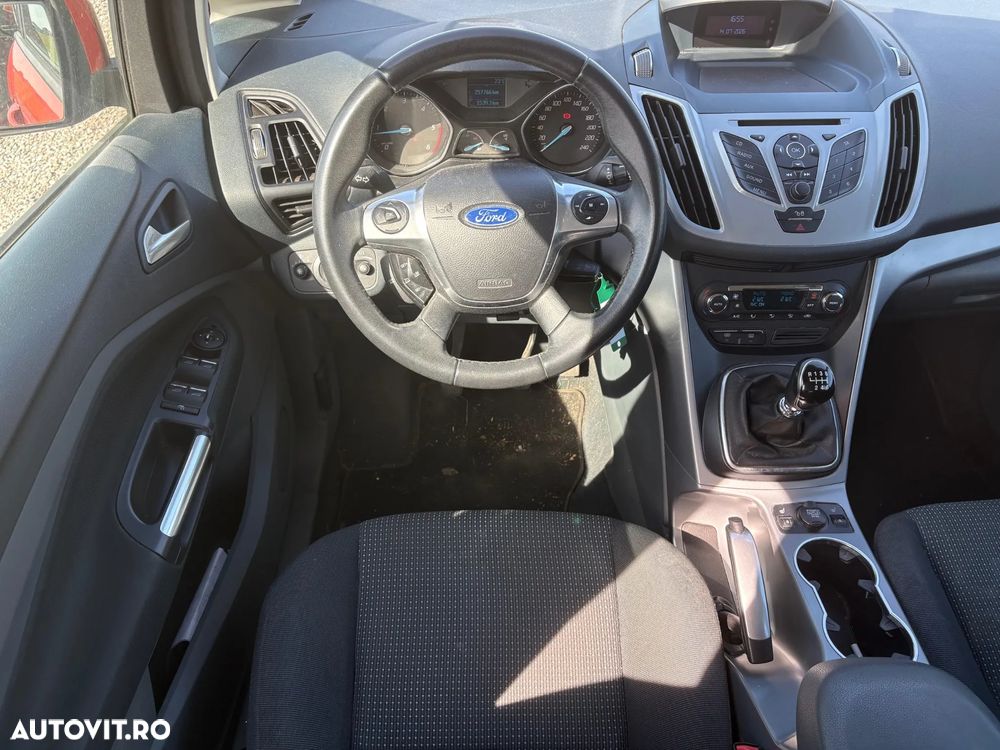 Ford Grand C-Max 1.6 TDCi Titanium - 12