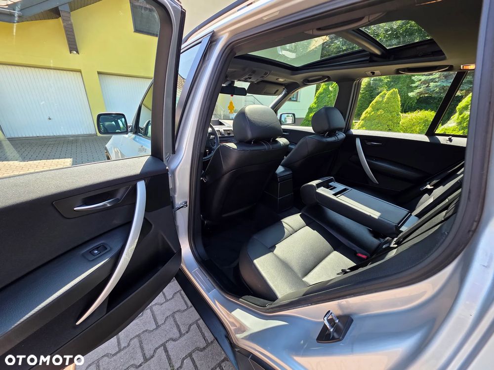 BMW X3 2.0d - 8