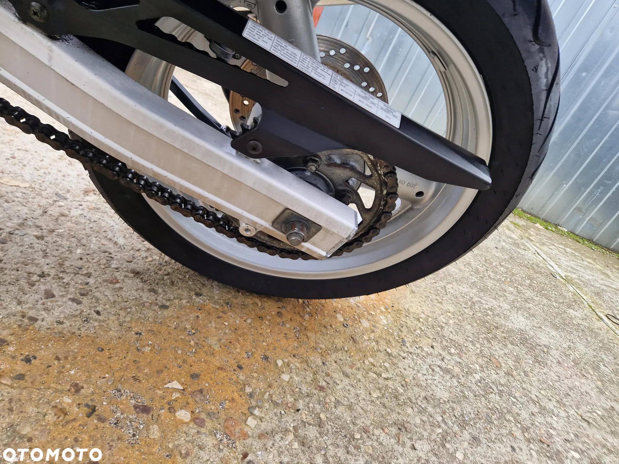 Suzuki SV - 28