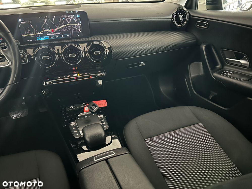 Mercedes-Benz Klasa A 180 d 7G-DCT - 16