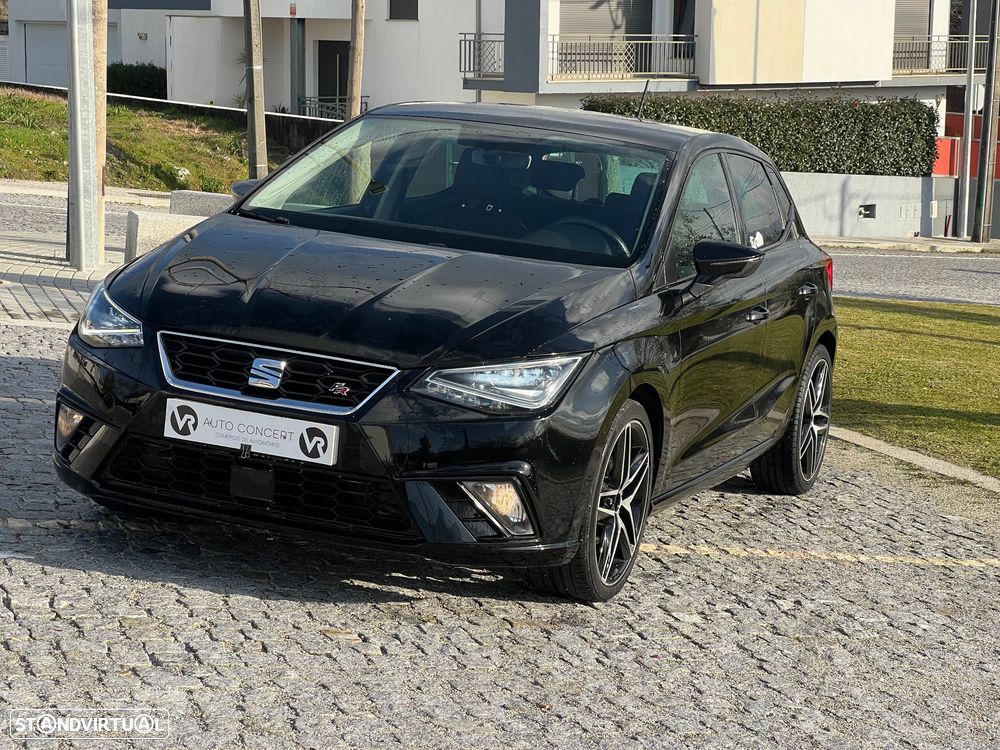 SEAT Ibiza 1.0 TSI S&S FR Pro Black Edition - 4