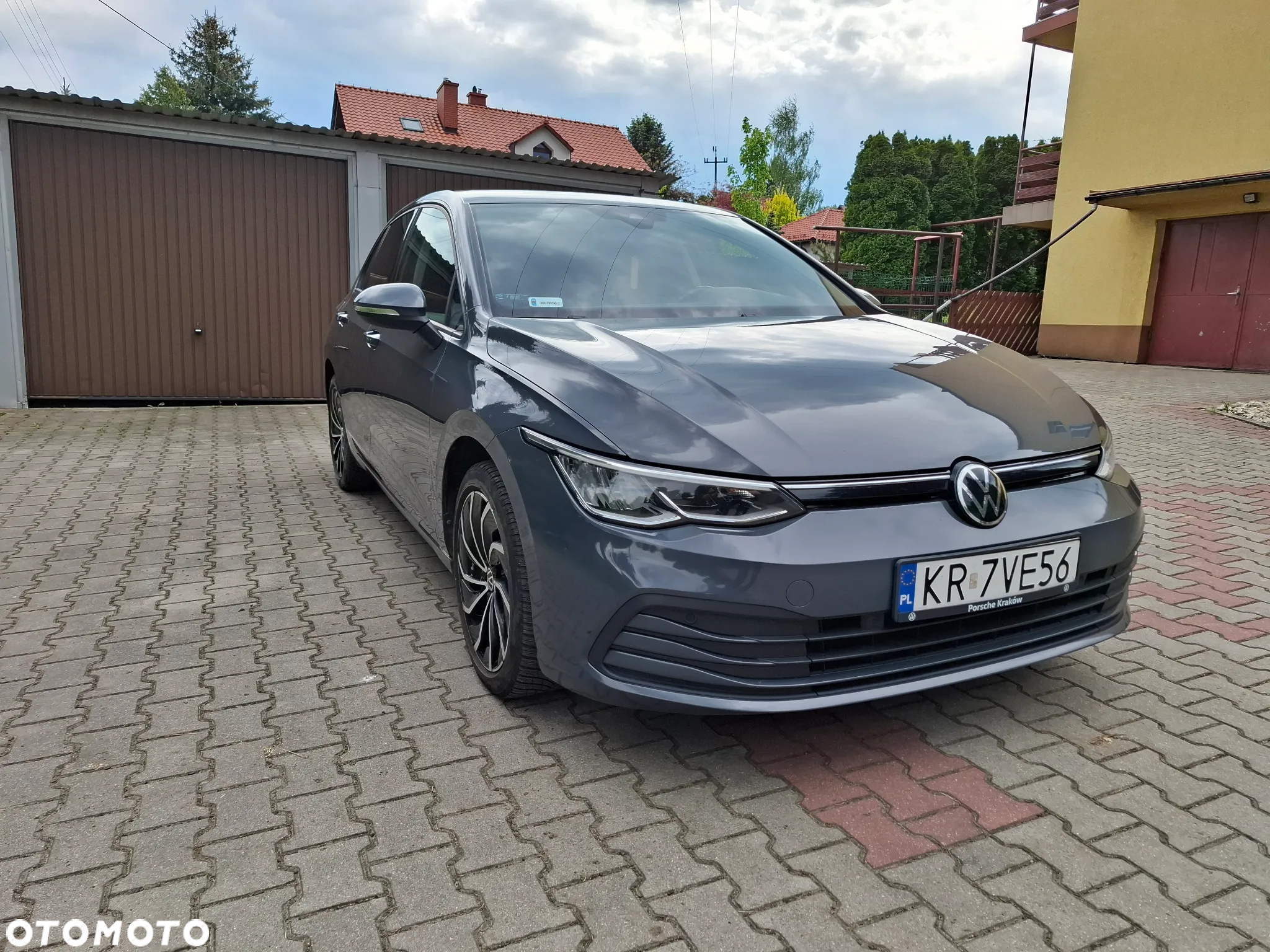 Volkswagen Golf VIII 1.0 TSI - 9