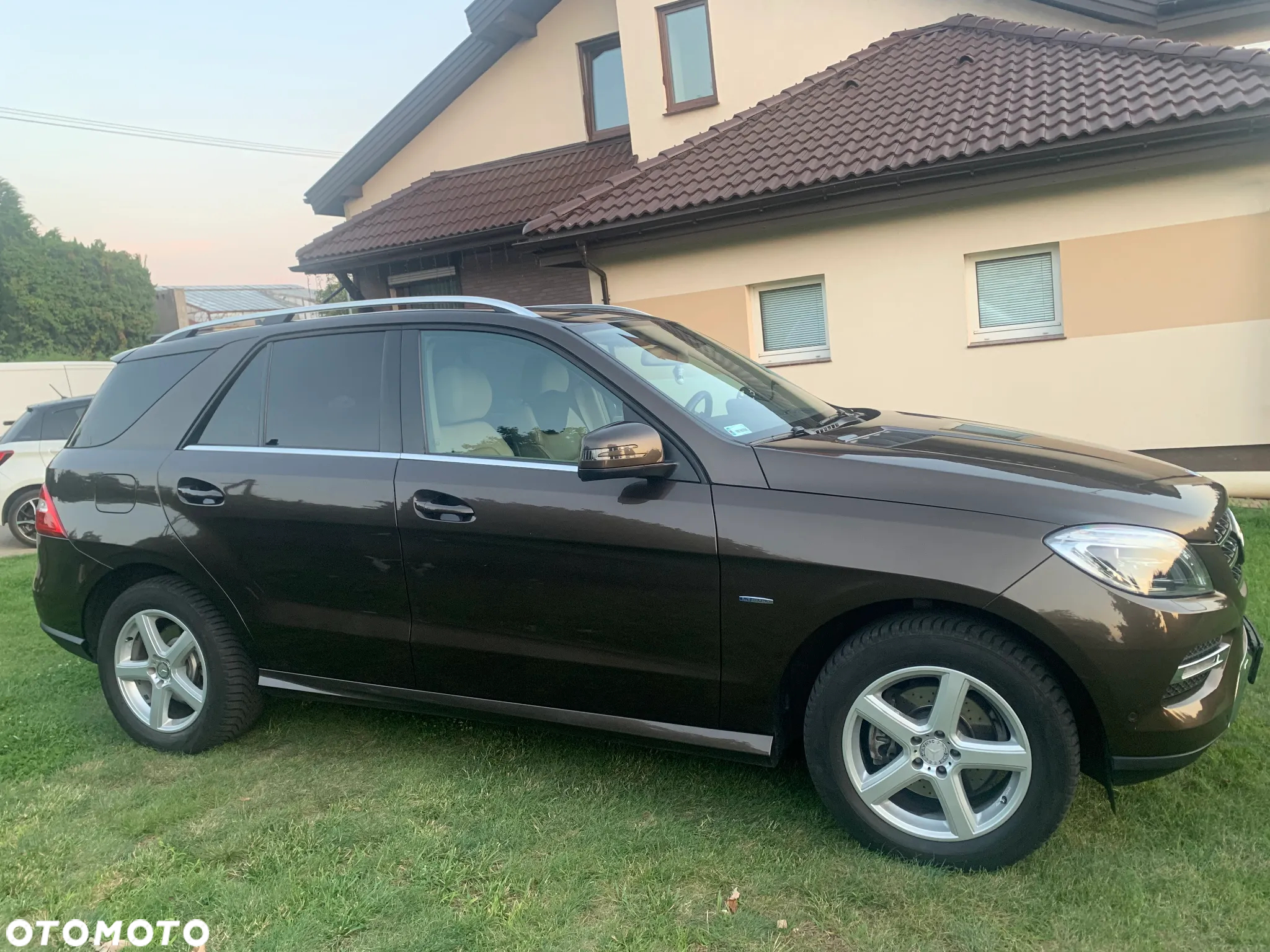 Mercedes-Benz ML 350 BlueTEC 4MATIC 7G-TRONIC - 4