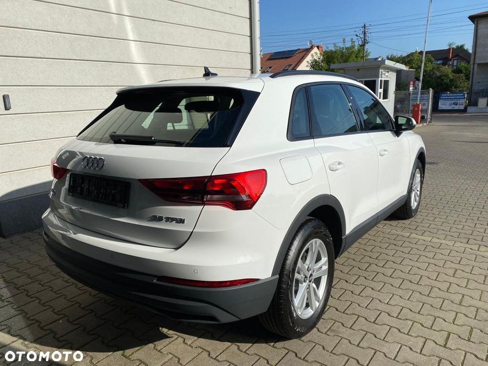 Audi Q3 35 TFSI Advanced S tronic - 8
