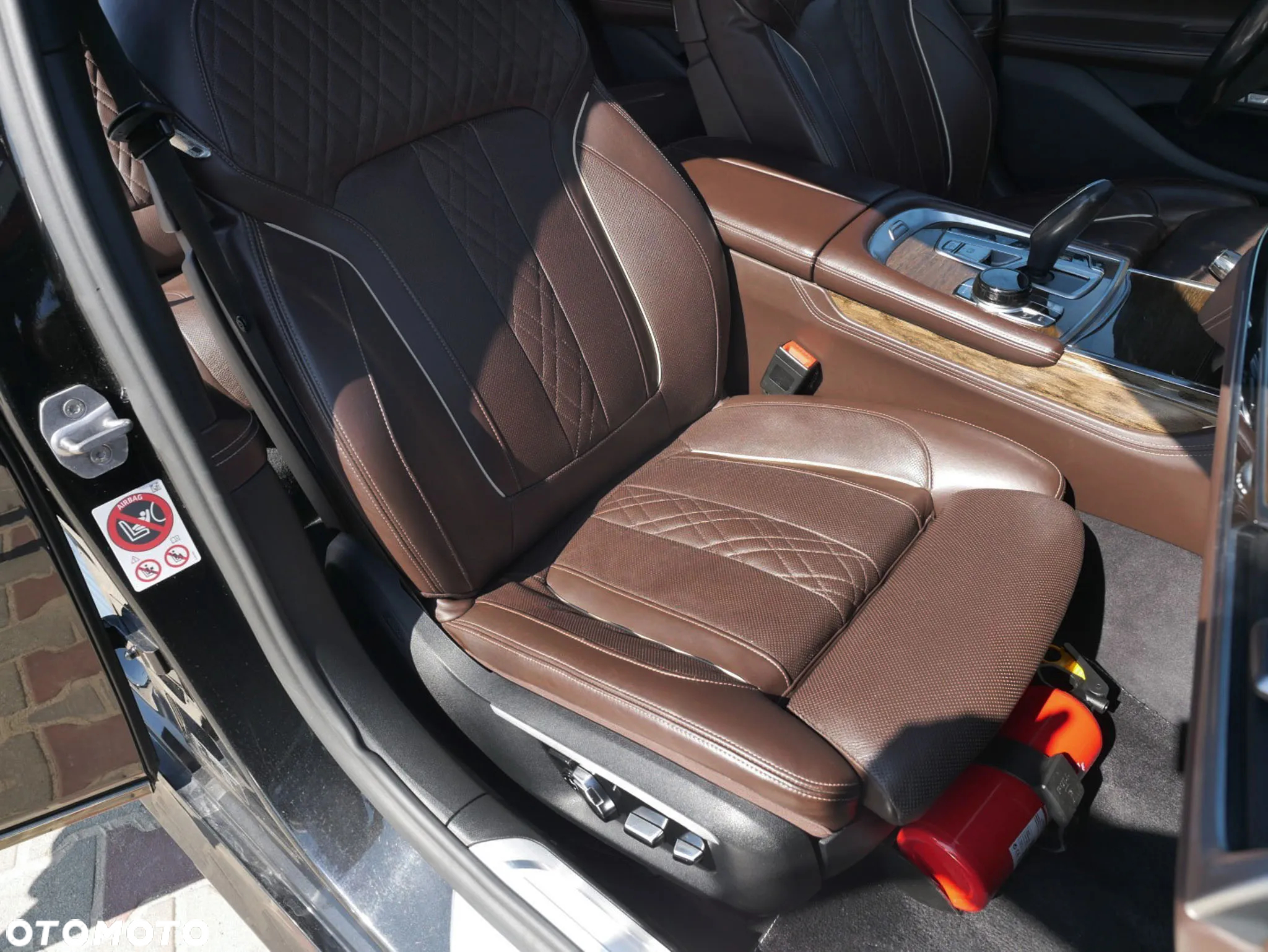 BMW Seria 7 740d xDrive - 15