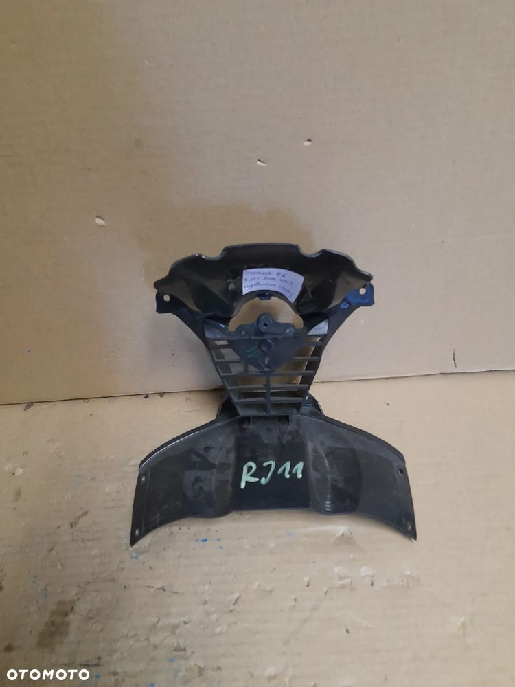 = YAMAHA R6 RJ11 06-07 Wypełnienie czachy nosek - 4