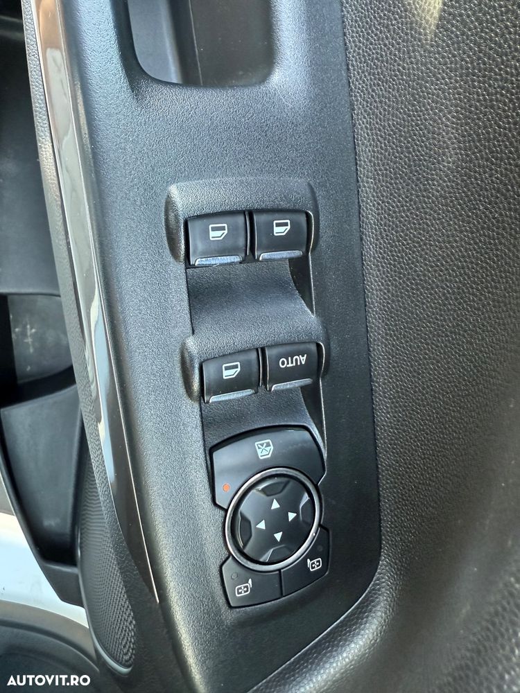 Ford EcoSport 1.0 EcoBoost COOL&CONNECT - 11