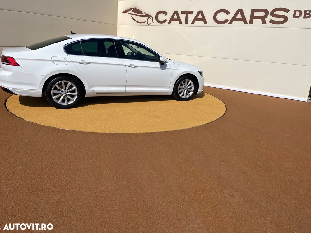 Volkswagen Passat - 17