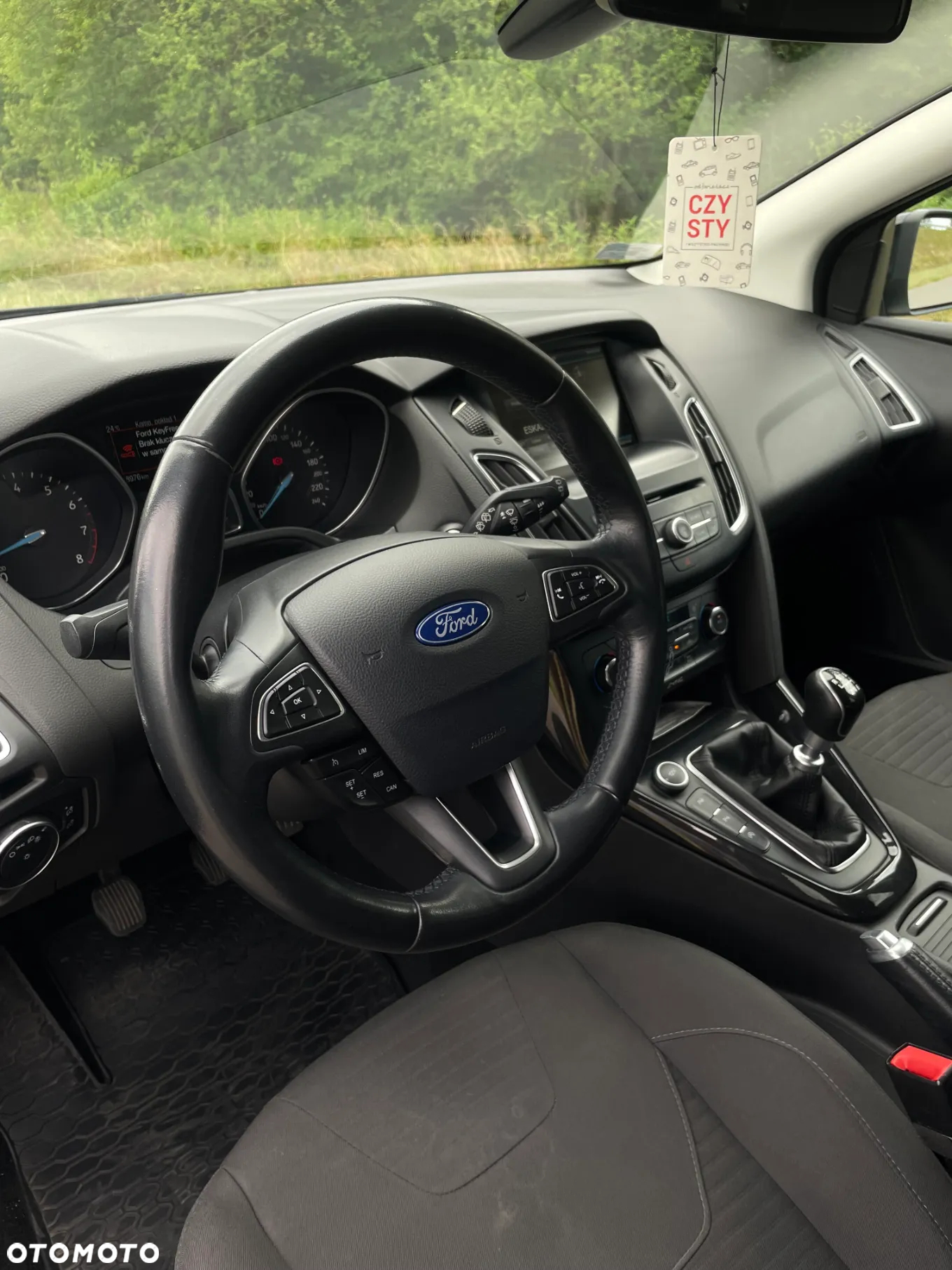 Ford Focus 1.5 EcoBoost Titanium ASS - 11
