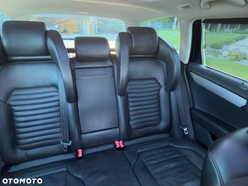 Volkswagen Passat 1.6 TDI BlueMotion Technology Highline - 17
